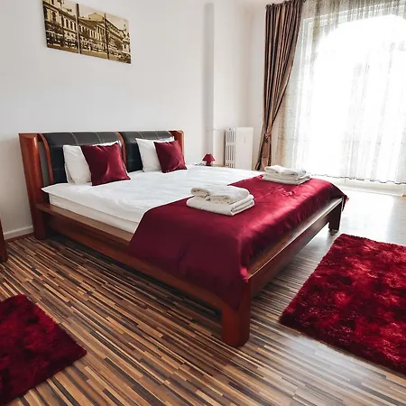 Queen Elizabeth Apartment