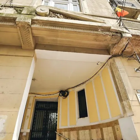 Queen Elizabeth Apartment